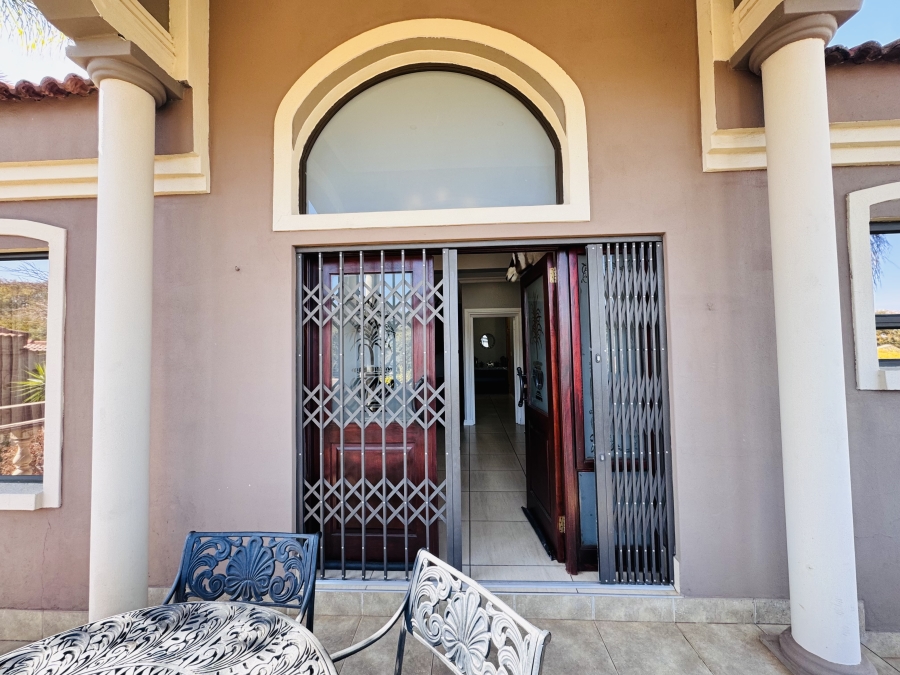 4 Bedroom Property for Sale in Wilkoppies North West